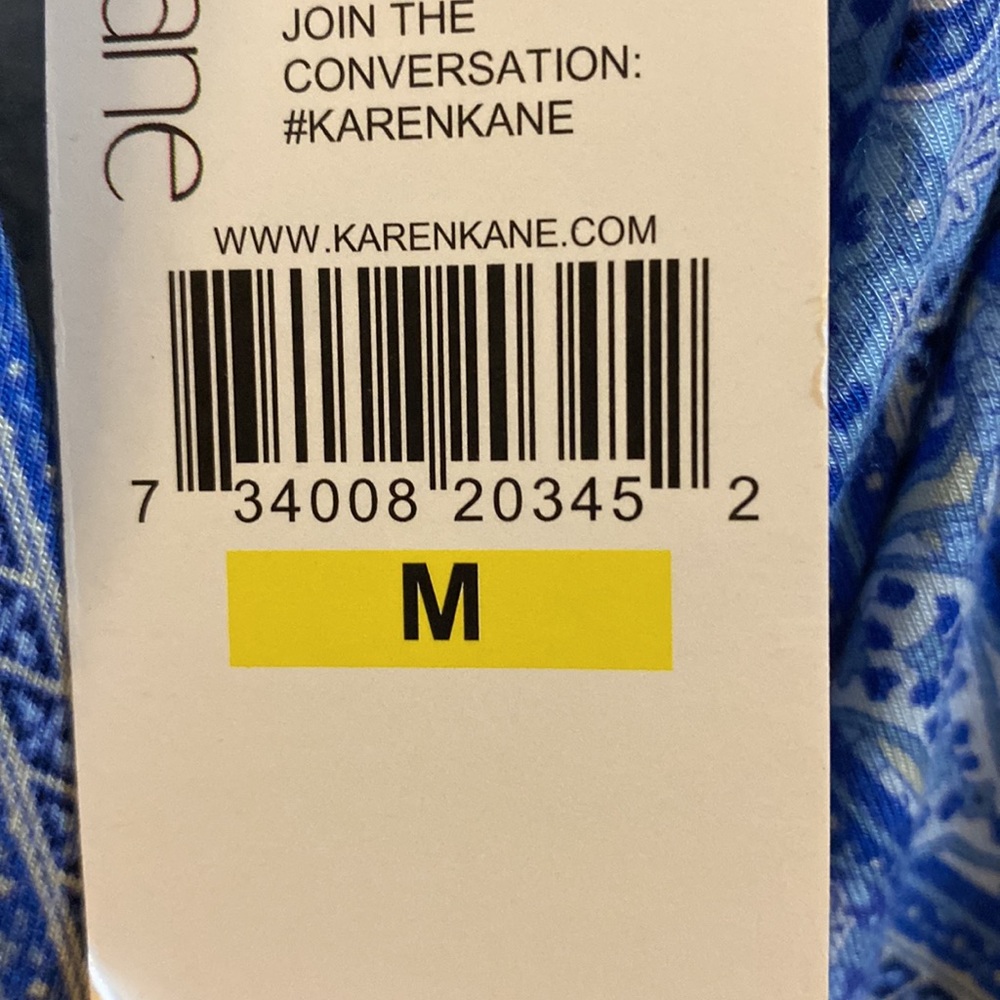 Dress - Picture 3 of 3